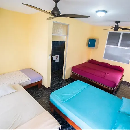 Hostel De Haan Jacó Extérieur photo